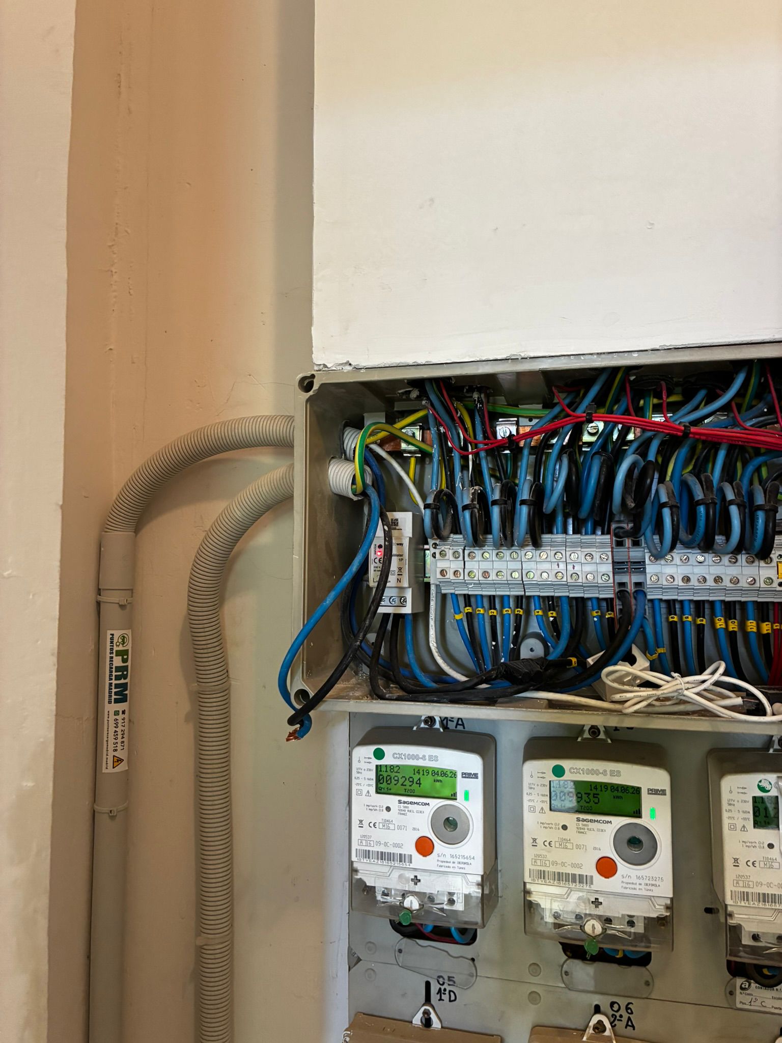 Imagen representativa de Instalaciones eléctricas